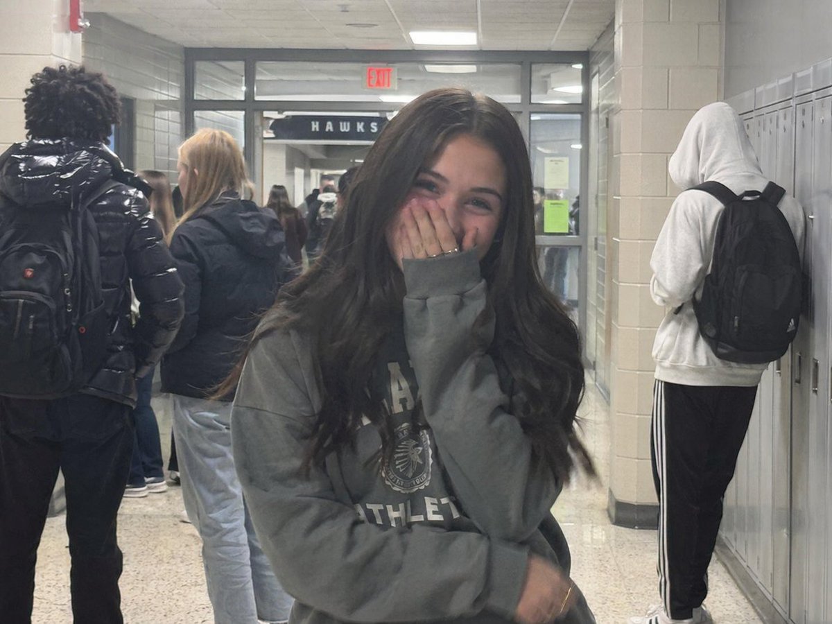 Early 2020s High School Photo preview image