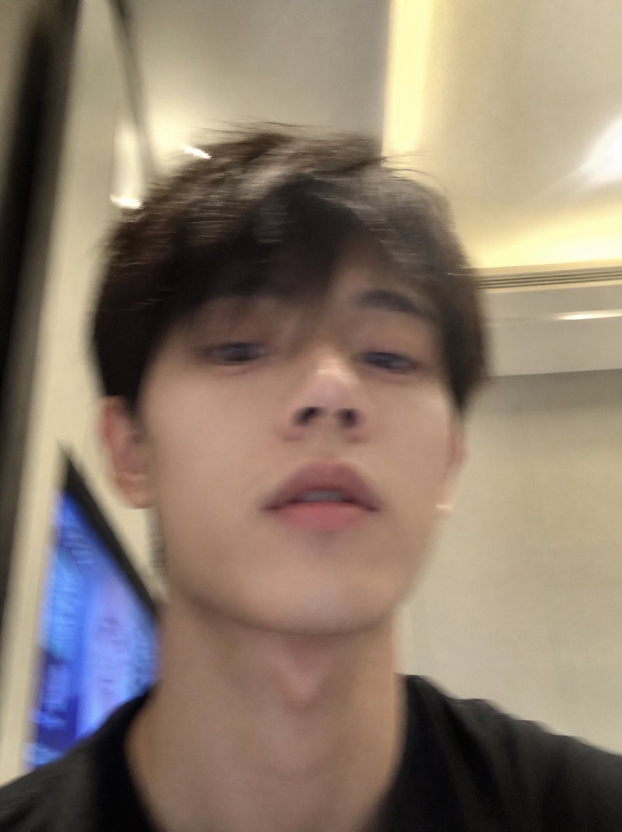 AI Personality iPhone Selfie Snapshot preview image