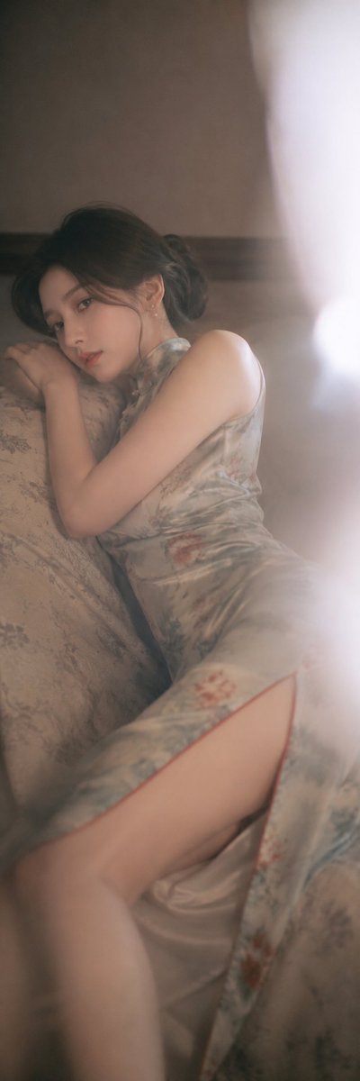 Dreamy Vertical Qipao Sofa Portrait preview image