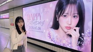 Seoul Metro fan support lightbox preview image